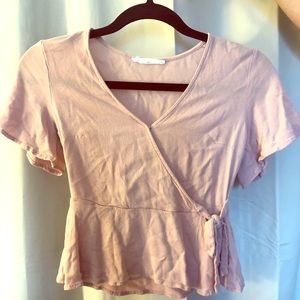 Elodie XS vneck- super cute for date nights